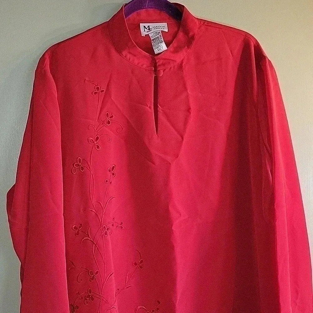NWT Maggie Sweet Red Stand-up Collar Top 1X Petite